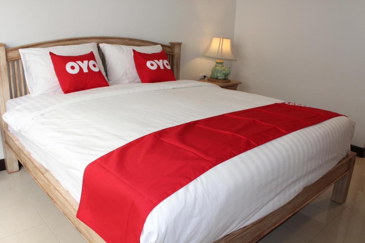 Oyo 75409 Premium The Family Hotel Чіангмай Екстер'єр фото